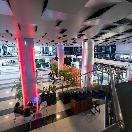 Radisson Hotel פרמריבו מראה חיצוני תמונה