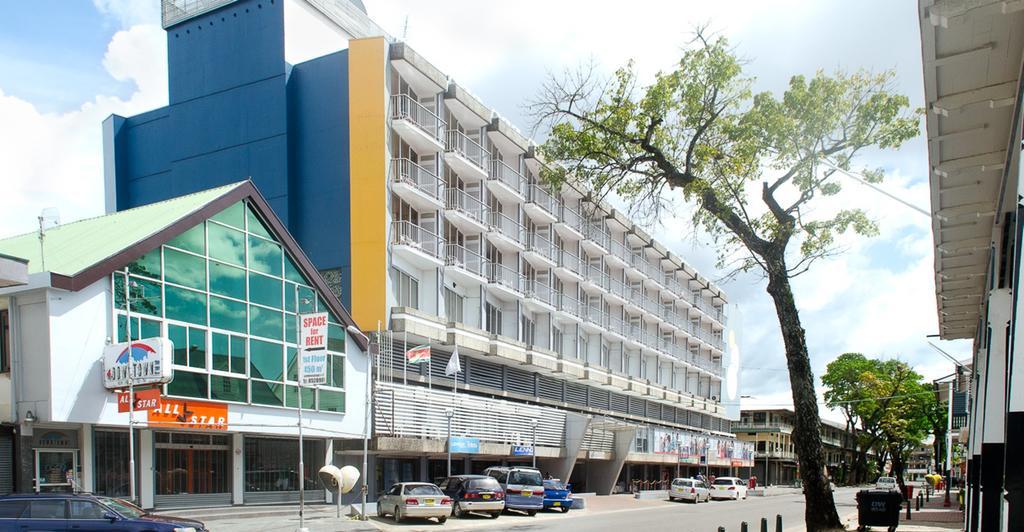 Radisson Hotel פרמריבו מראה חיצוני תמונה