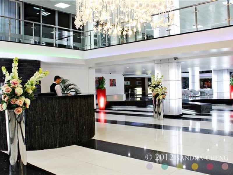 Radisson Hotel פרמריבו מראה חיצוני תמונה