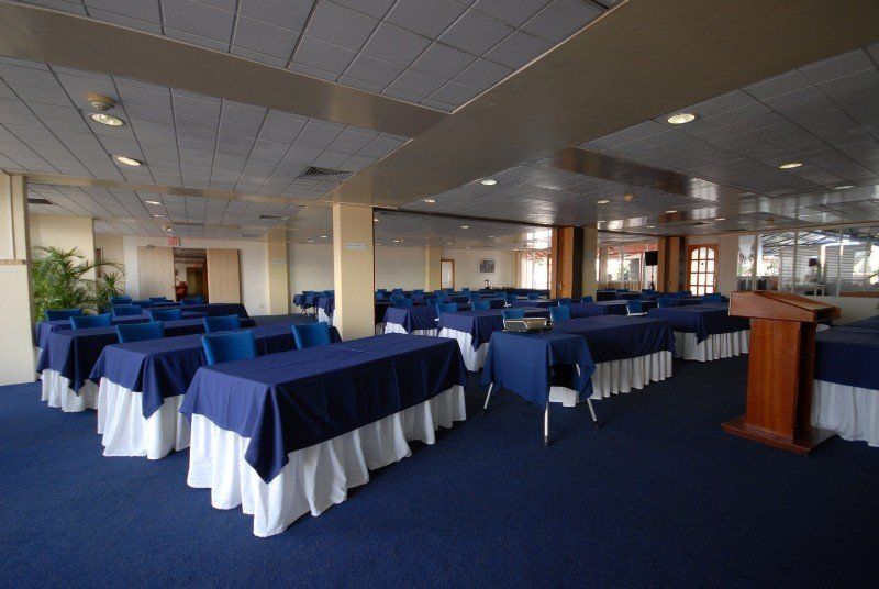 Radisson Hotel פרמריבו מראה חיצוני תמונה