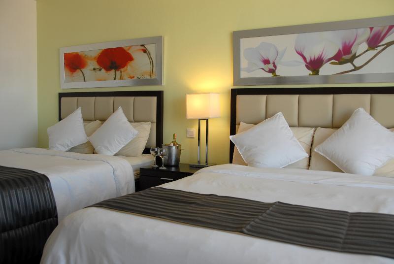 Radisson Hotel פרמריבו מראה חיצוני תמונה